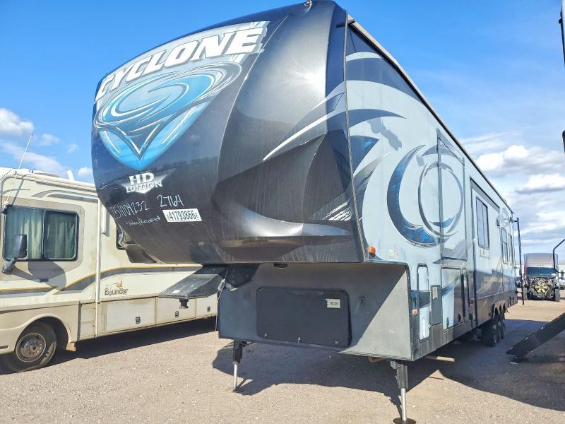 2015 Heartland Rv 2015 Heartland 4150 Cyclone Camper