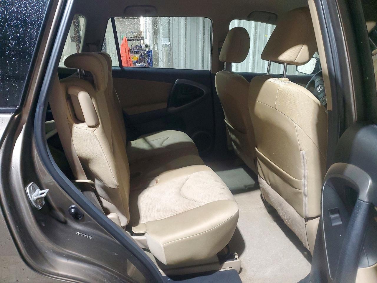 2010 Toyota Rav4 Base