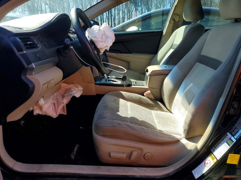 2014 Toyota Camry le