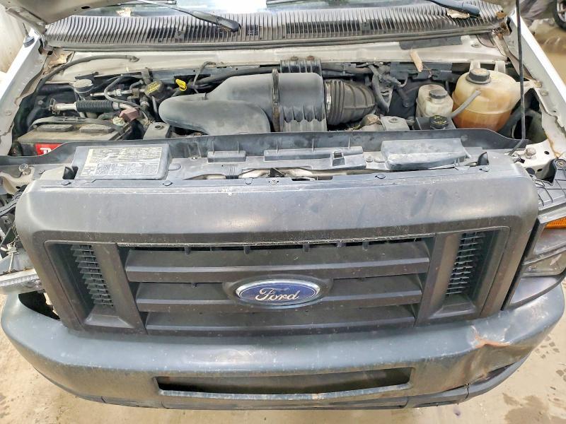 2009 Ford Econoline E350 Super Duty Wagon