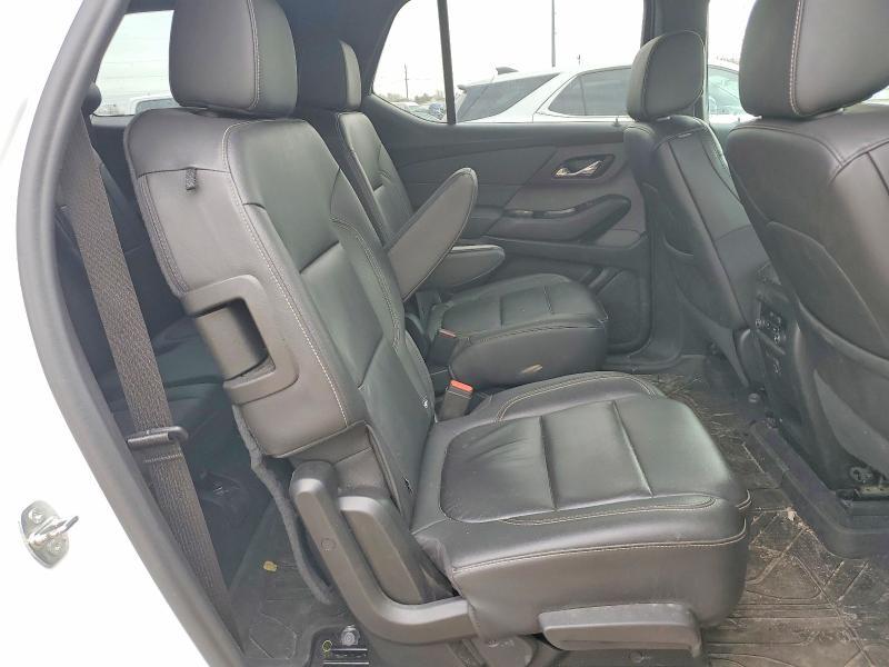 2023 Chevrolet Traverse lt