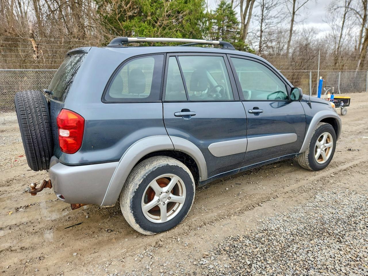 2004 Toyota Rav4 Base