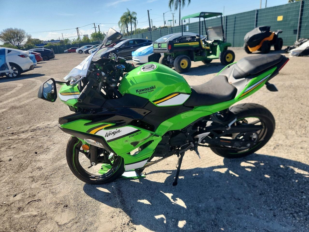 2025 Kawasaki EX500 H