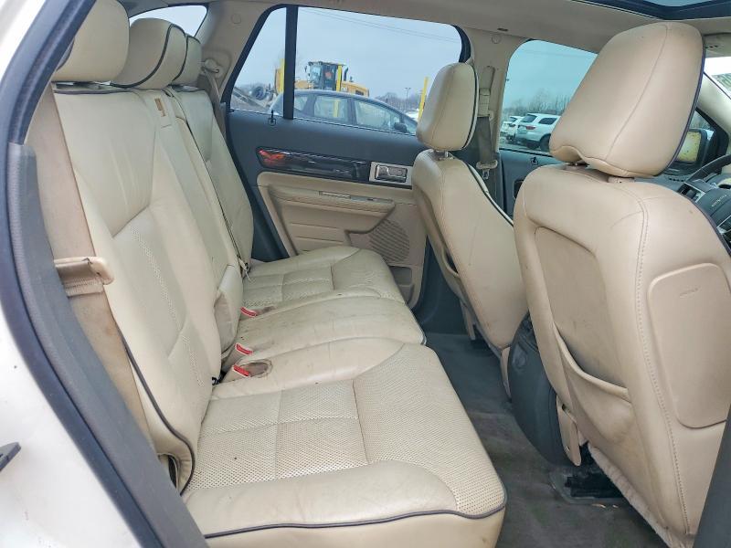 2008 Lincoln Townhouse MKX