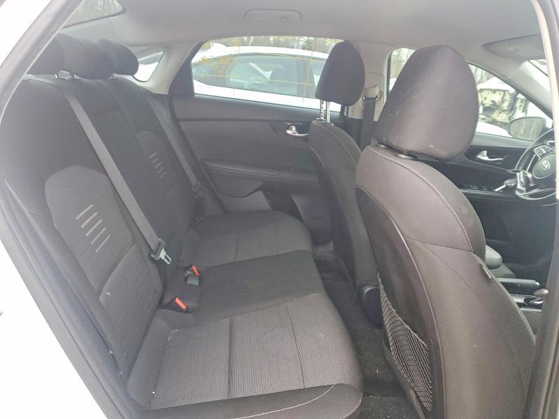 2021 KIA Forte ex