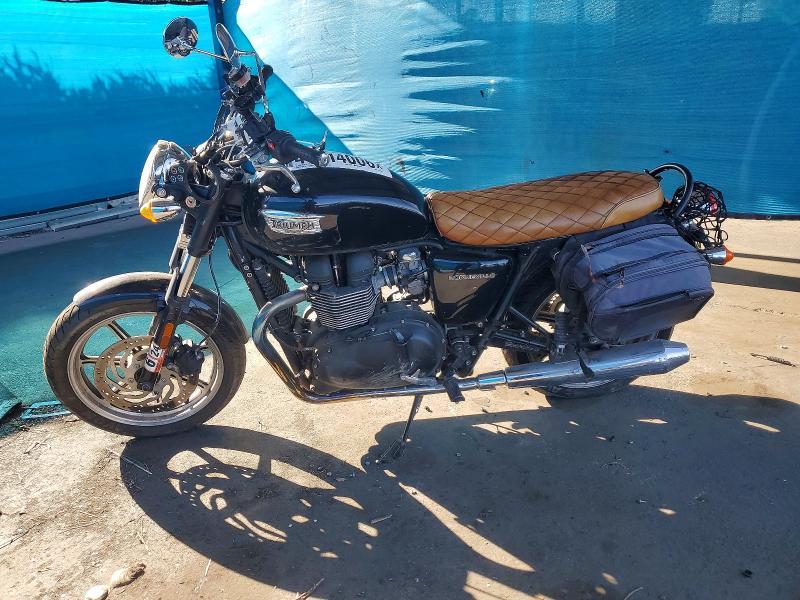 2014 Trum Bonneville