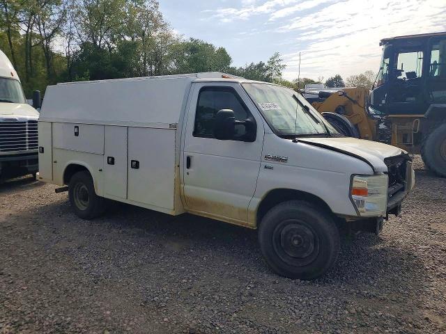 2016 Ford E350 Utility / Service Truck