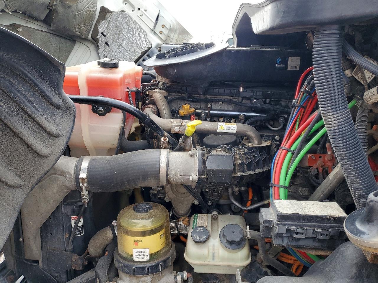 2018 Freightliner Cascadia 113 Semi Truck