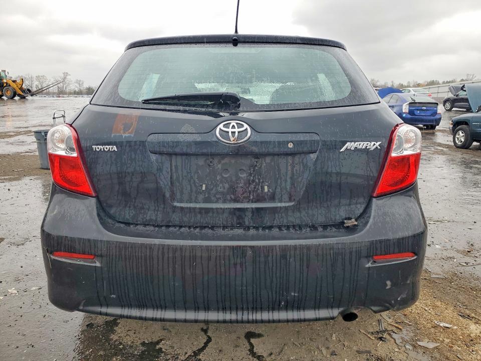 2009 Toyota Matrix Base