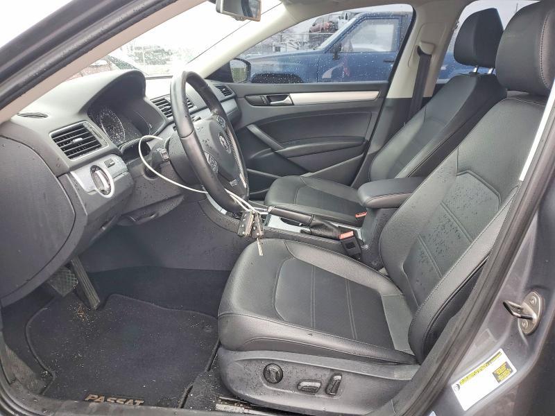 2013 Volkswagen Passat se