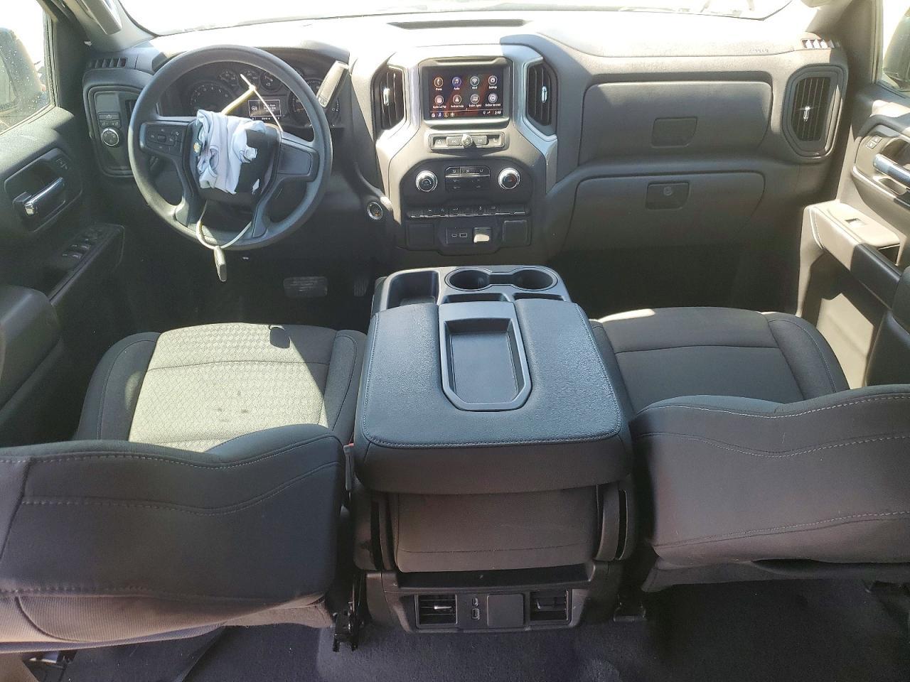 2024 Chevrolet Silverado C1500 Custom
