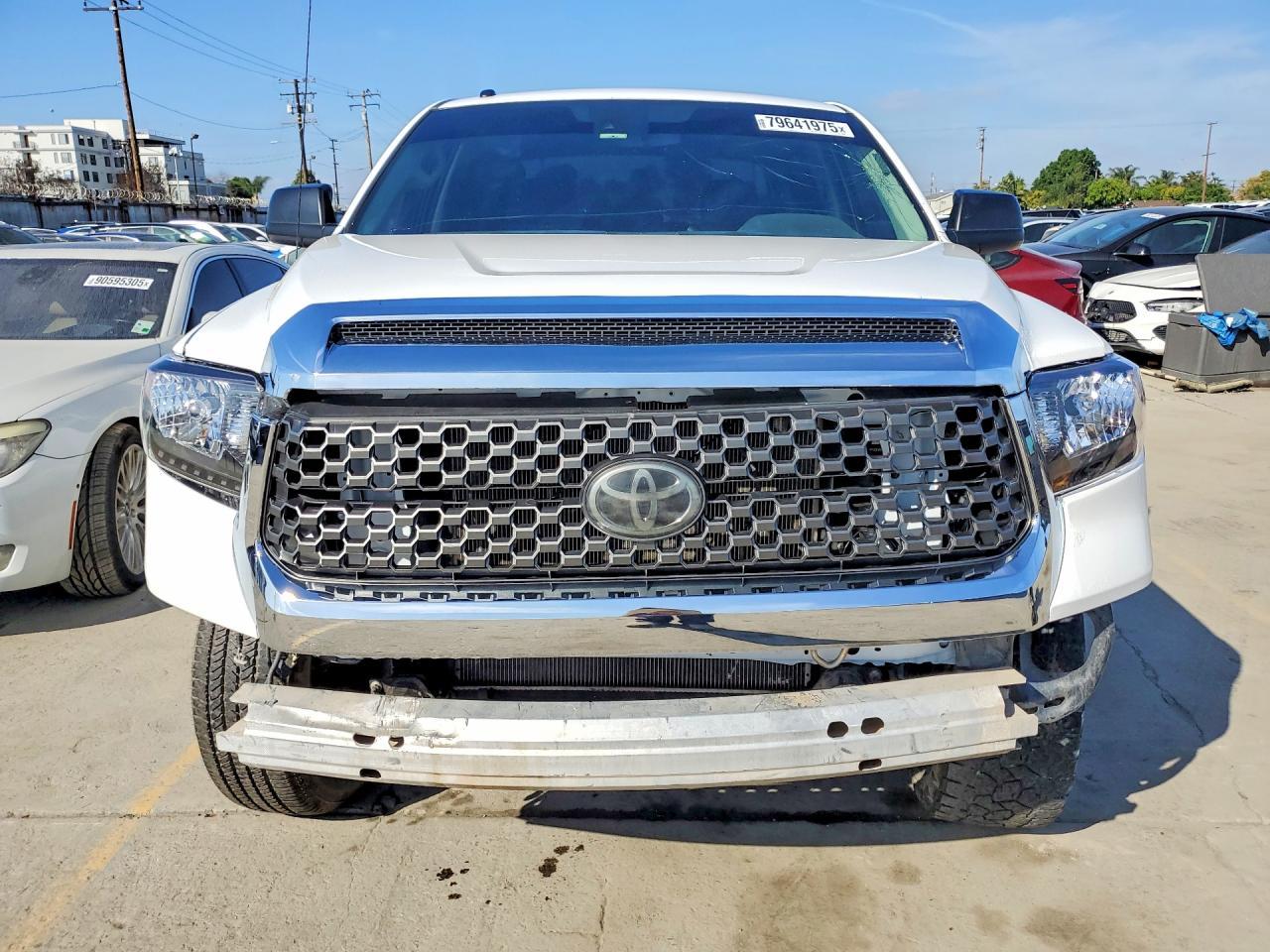 2018 Toyota Tundra SR5