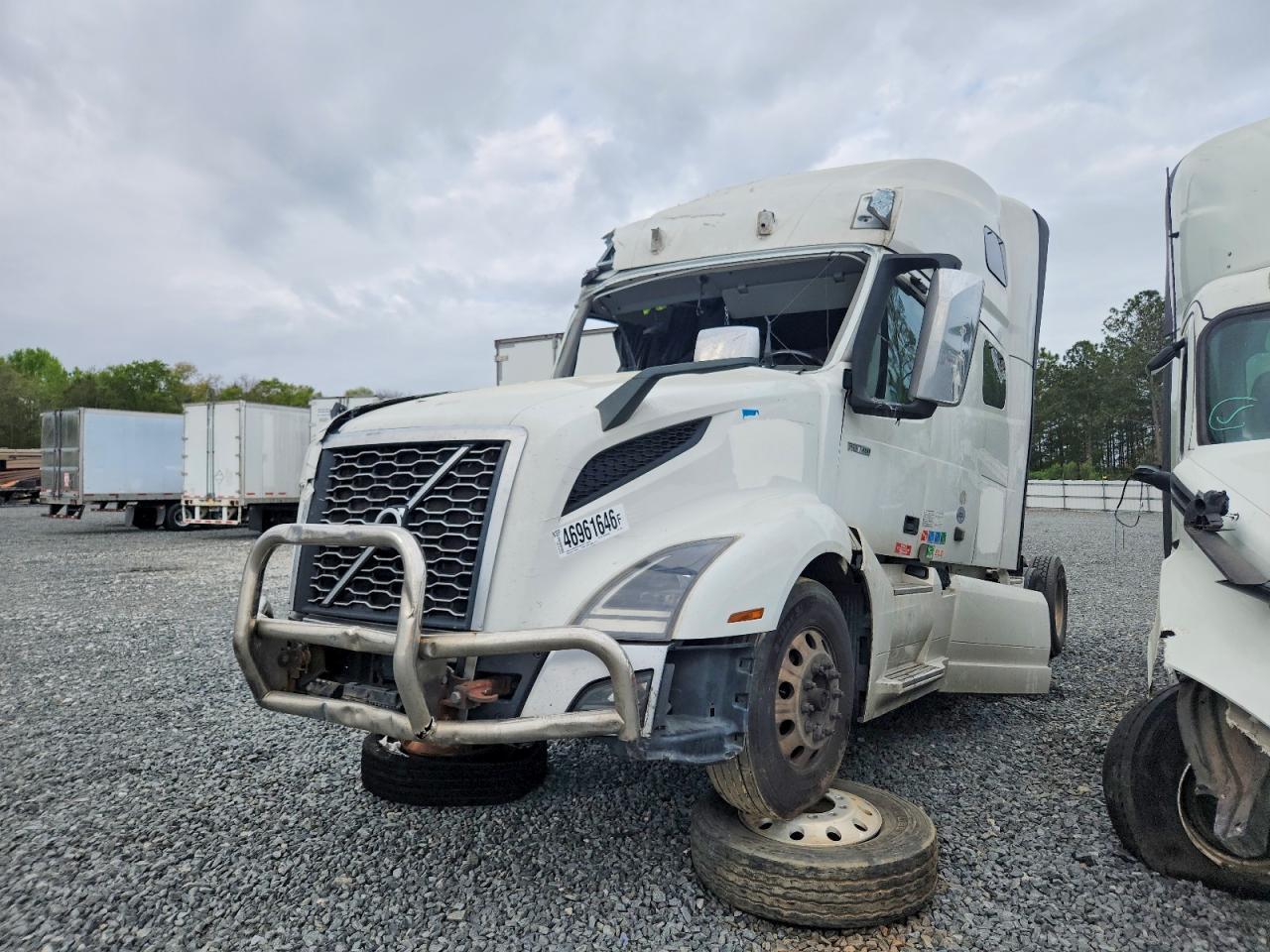 2020 Volvo VN VNL