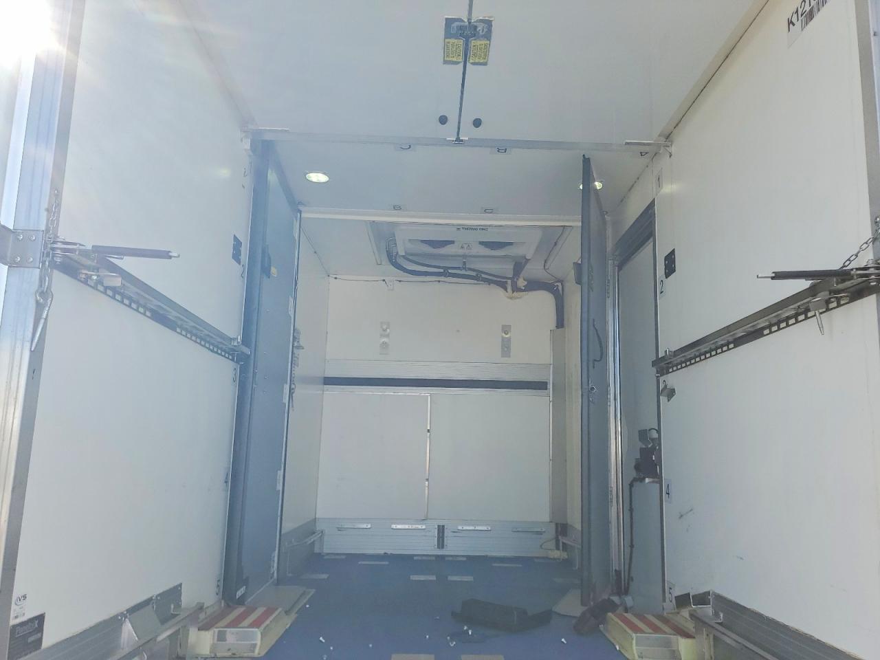 2023 Ford E350 Refrigerated BOX Truck