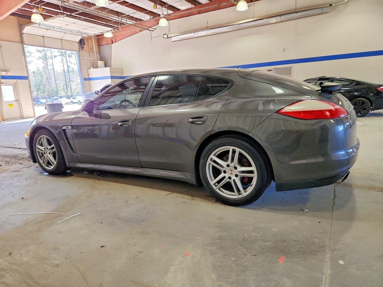 2013 Porsche Panamera
