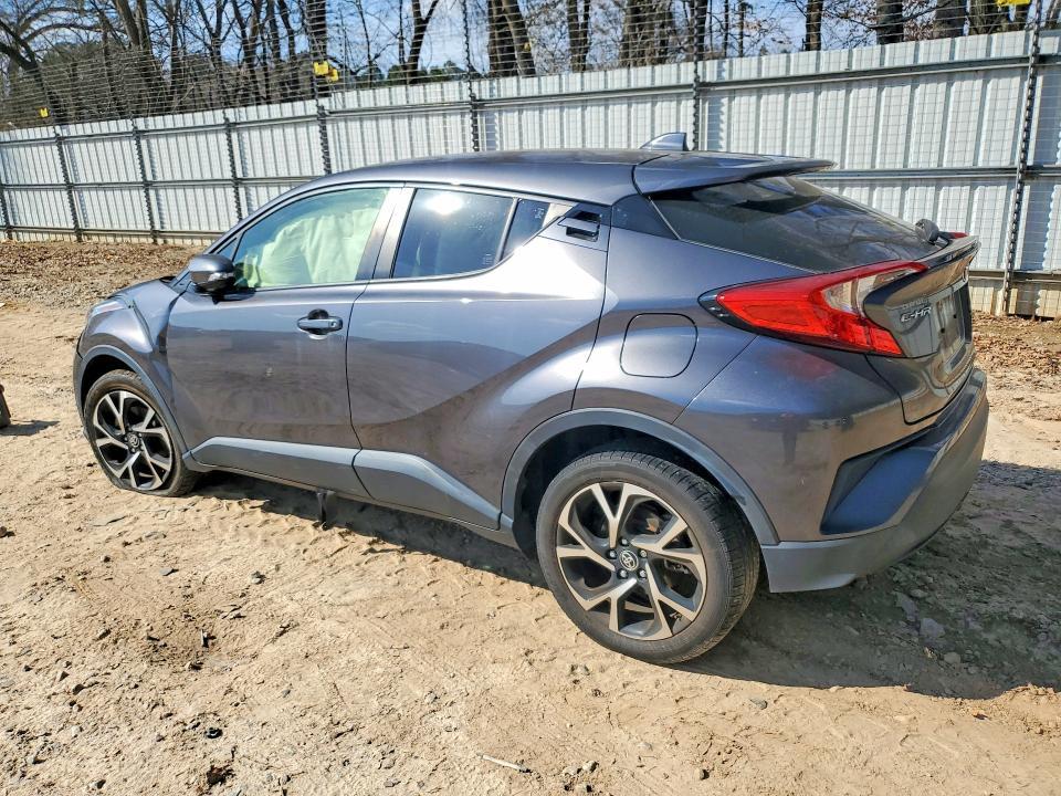 2020 Toyota C-hr xle