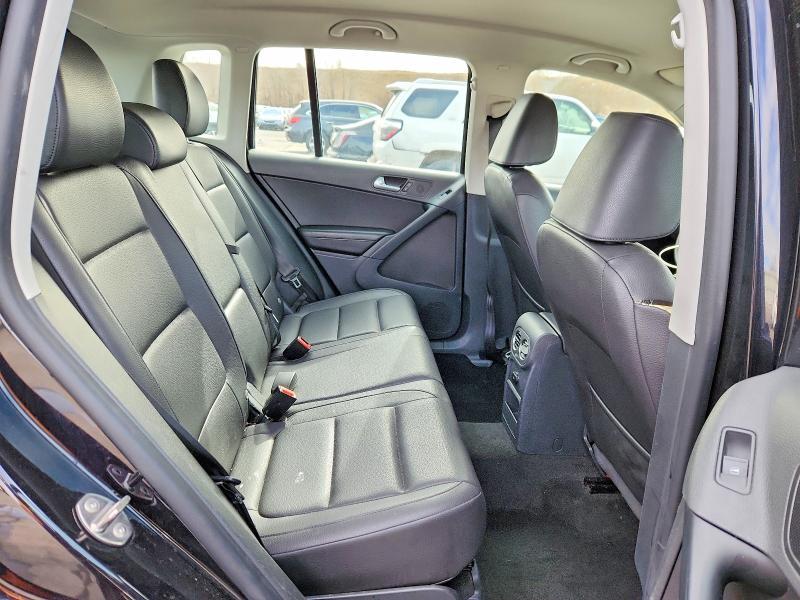 2016 Volkswagen Tiguan s