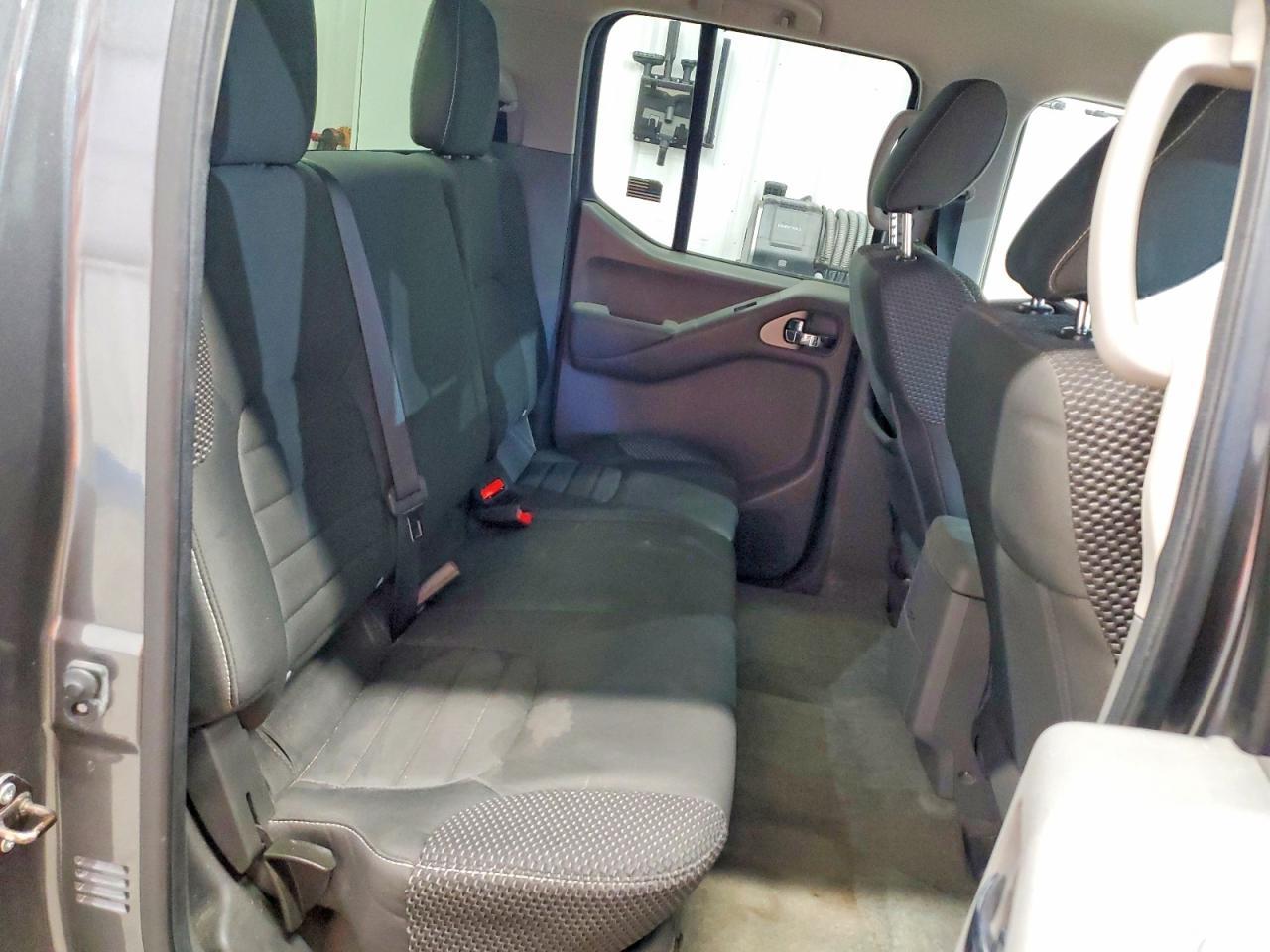 2016 Nissan Frontier Desert Runner