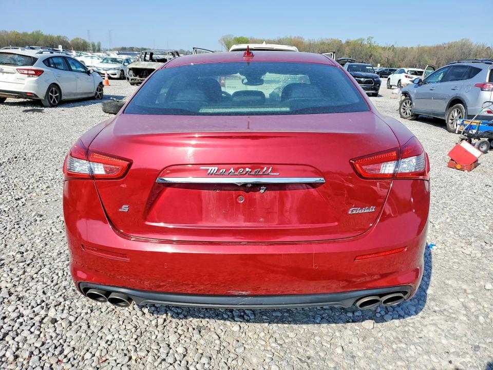 2018 Maserati Ghibli s
