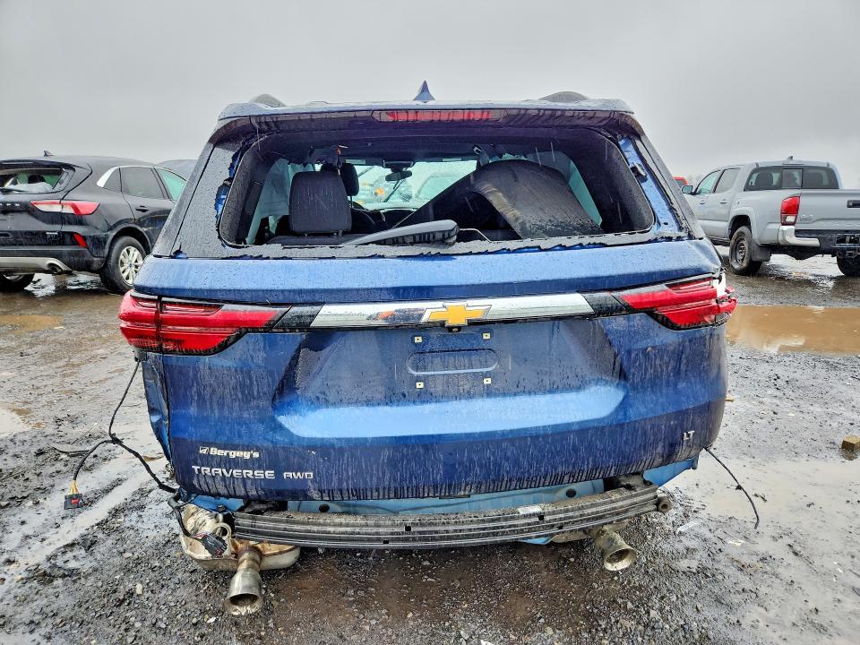 2023 Chevrolet Traverse lt