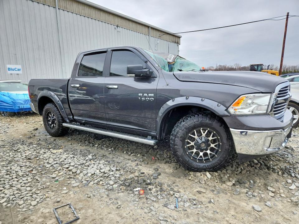 2017 Dodge RAM 1500 SLT