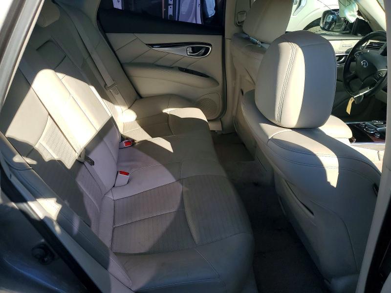 2011 Infiniti M37 Base