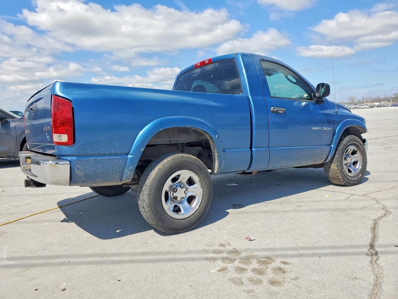 2004 Dodge RAM 1500 ST