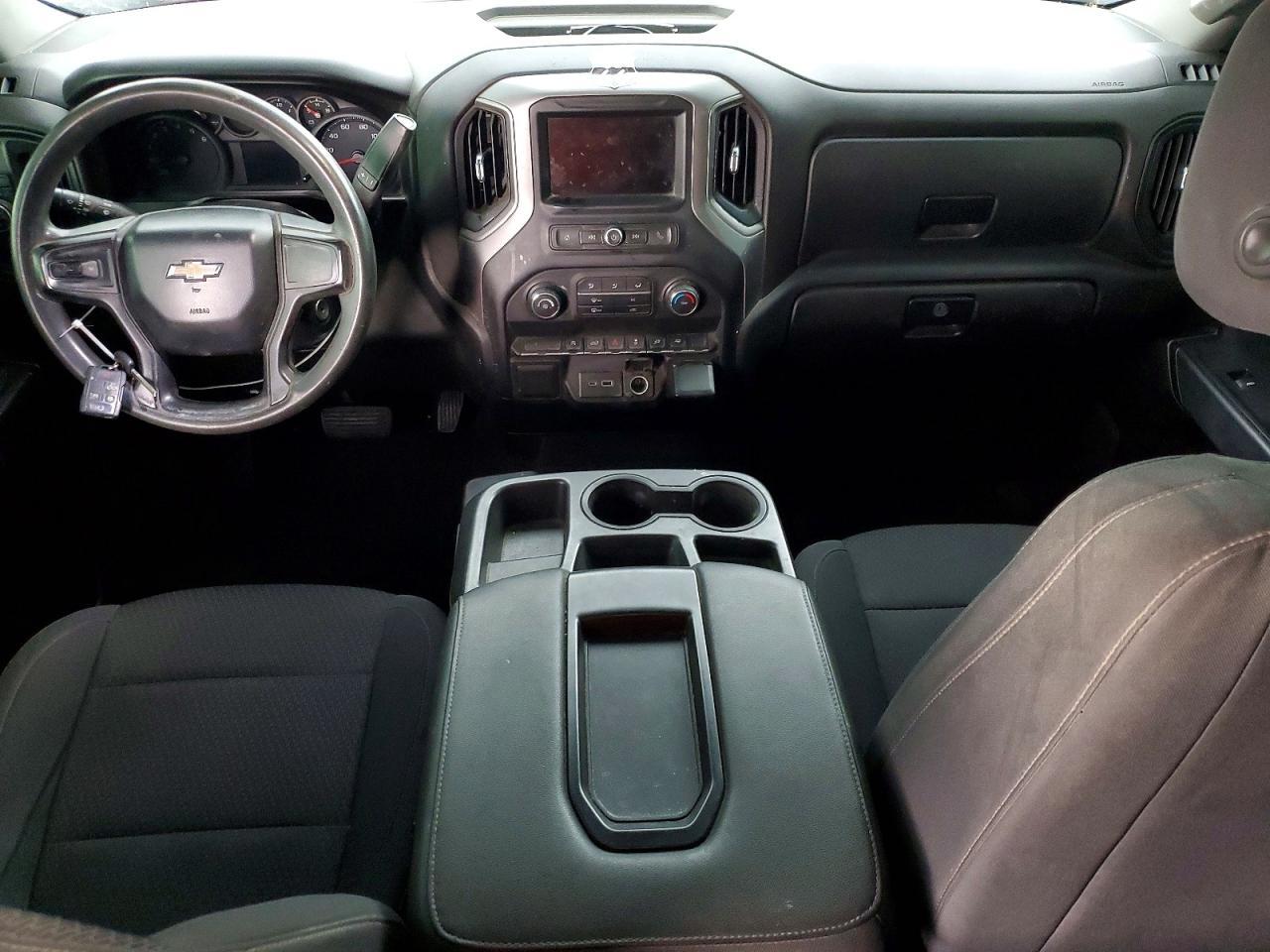 2021 Chevrolet Silverado C1500 Custom