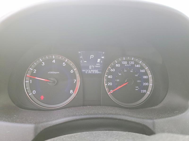 2013 Hyundai Accent gl 5P