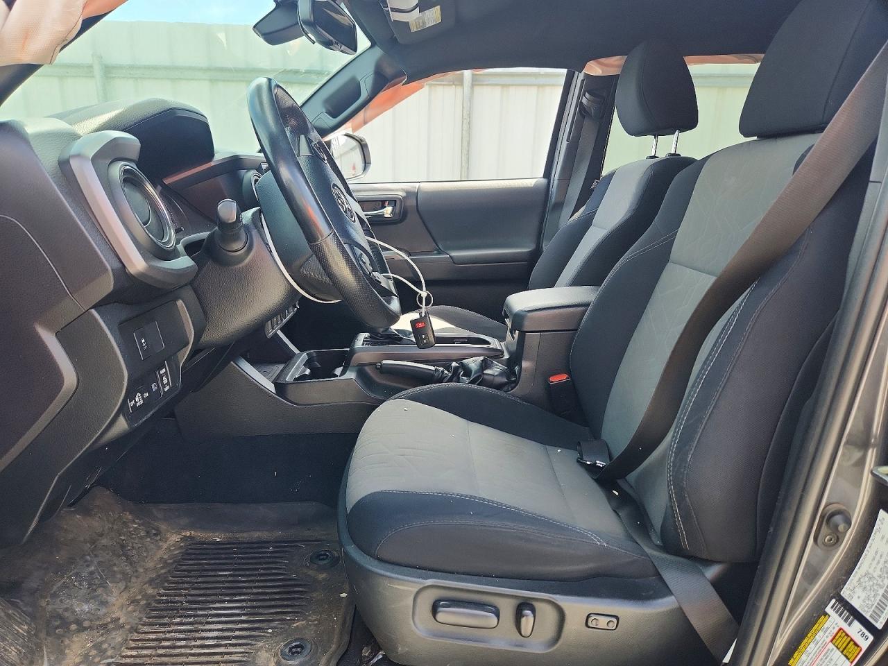 2020 Toyota Tacoma TRD Sport