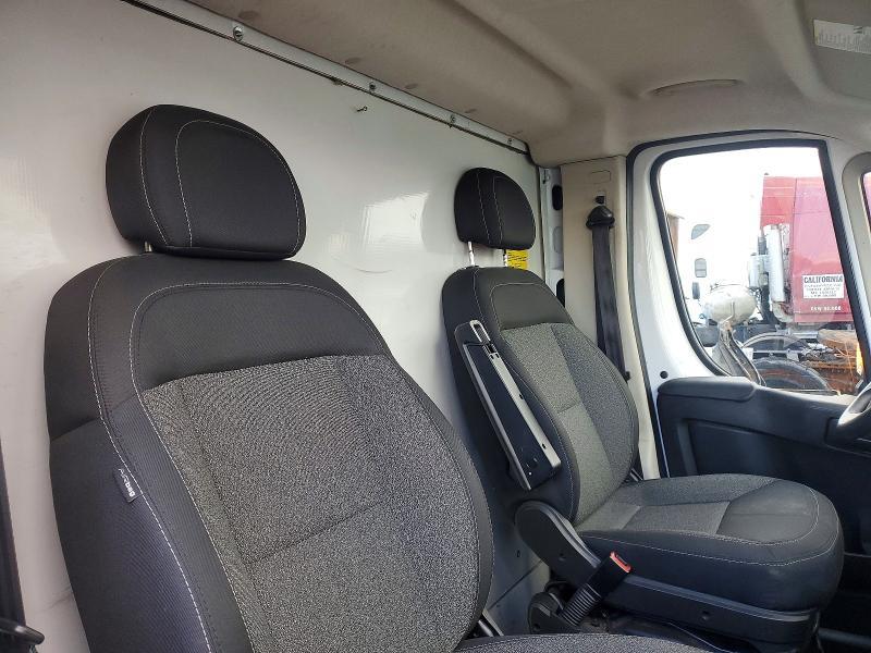 2016 Dodge Ram Promaster 3500 box Truck