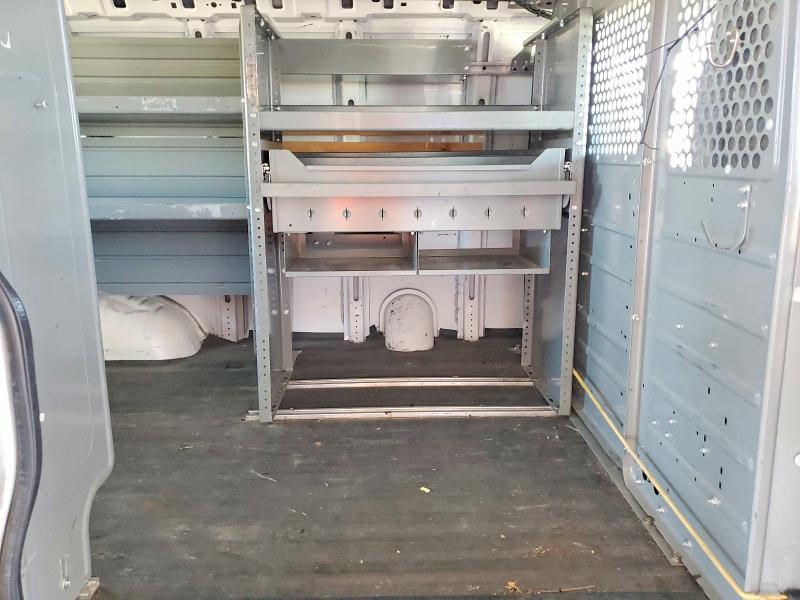 2016 Chev Express G2500