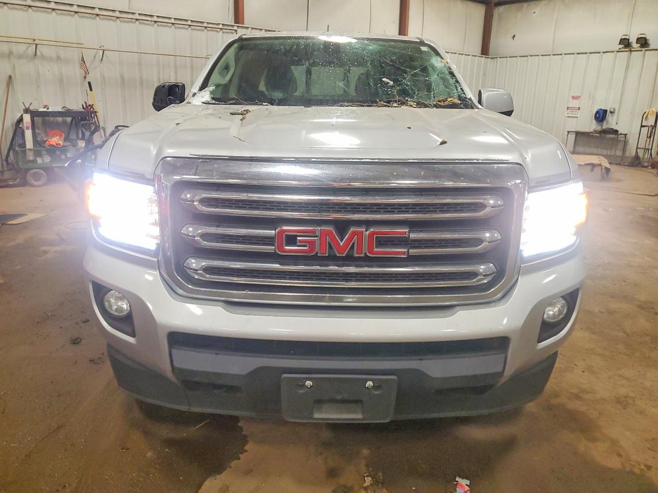 2018 GMC Canyon SLE
