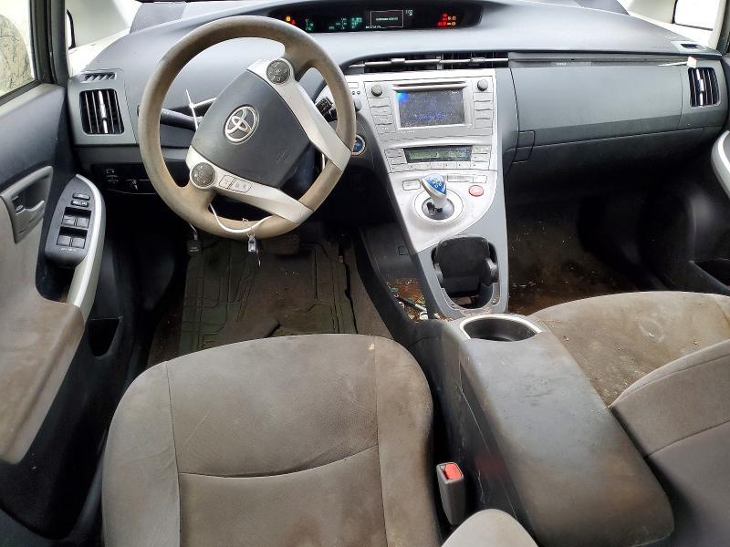 2014 Toyota Prius Three