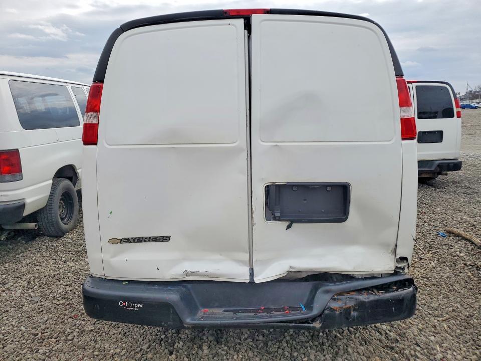 2019 Chevrolet Express G2500 Utility / Service Van