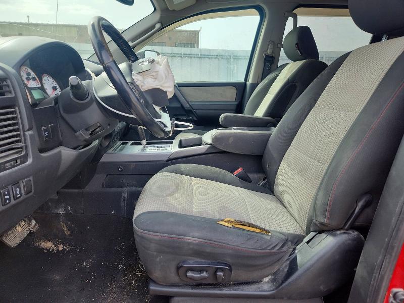 2011 Nissan Titan sv