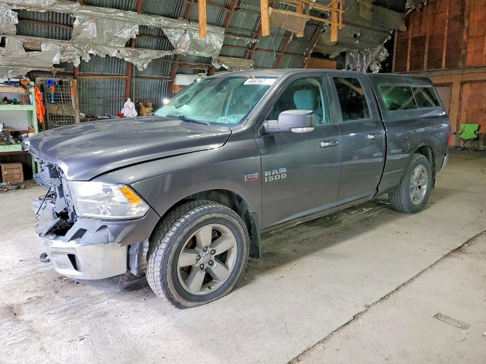 2015 Dodge RAM 1500 SLT