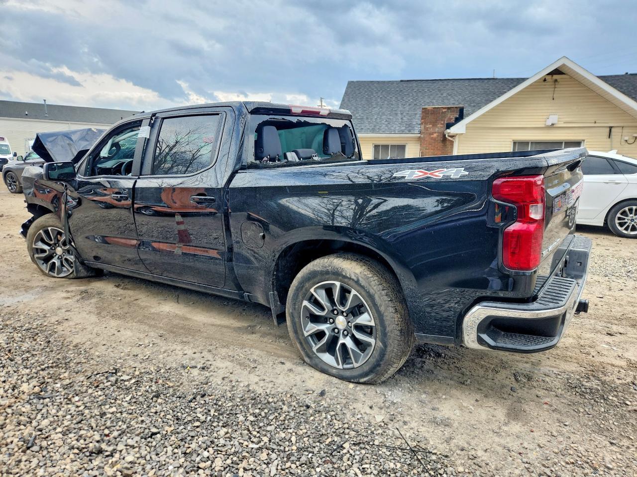 2023 Chevrolet Silverado K1500 LT-L