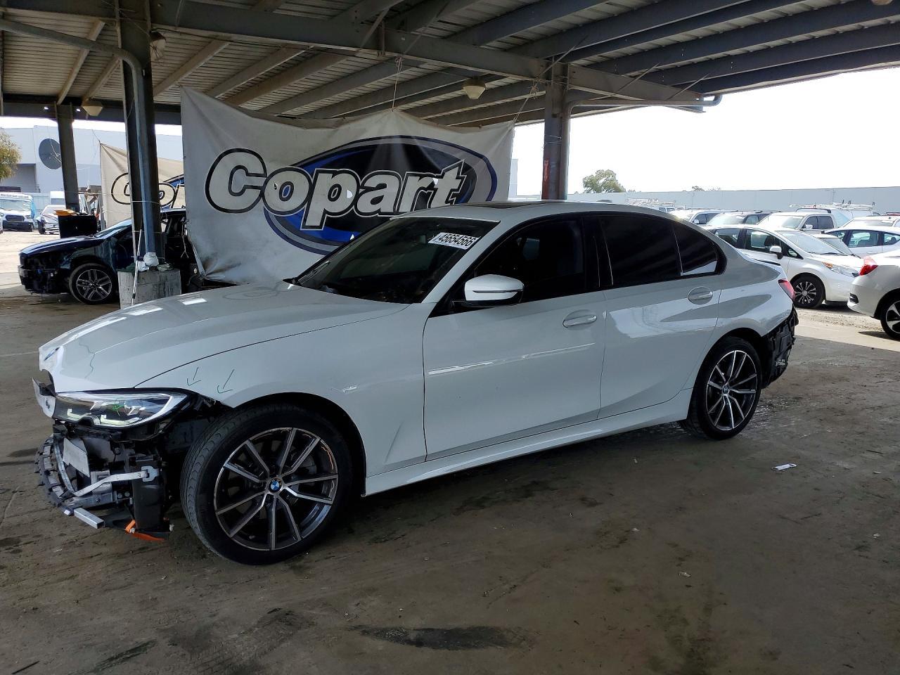 2022 BMW 330i