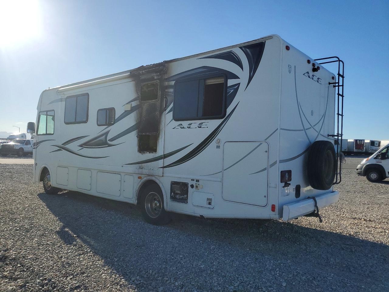 2012 EVO 2012 Ford F53 RV