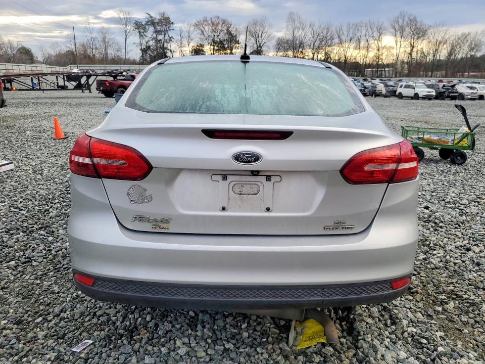 2015 Ford Focus se