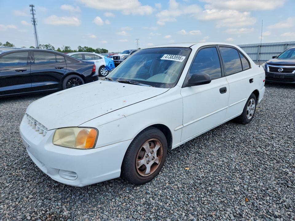 2002 Hyundai Accent gl