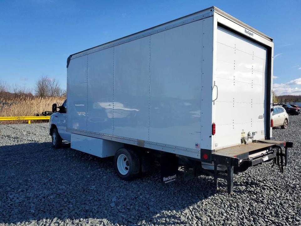 2021 Ford E450 BOX Truck