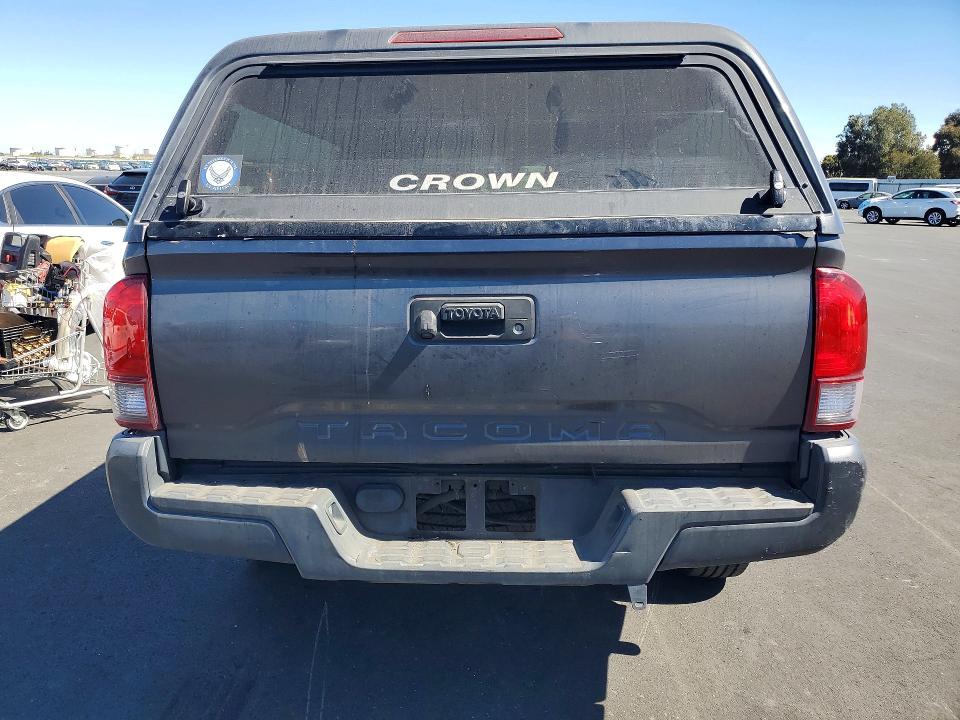 2018 Toyota Tacoma SR