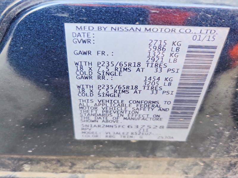 2015 Nissan Pathfinder sv