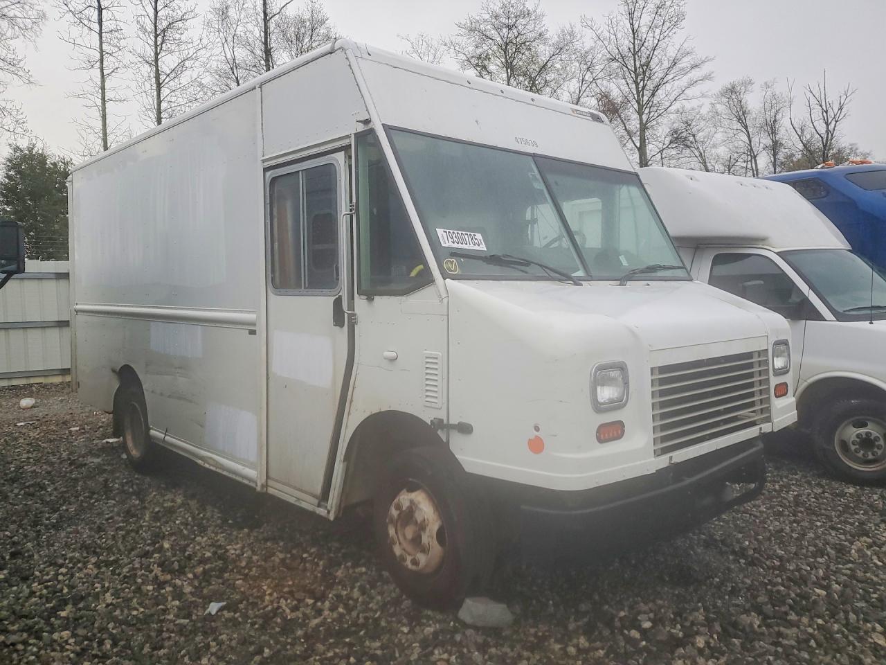 2022 Freightliner MT45G Chassis Delivery Truck