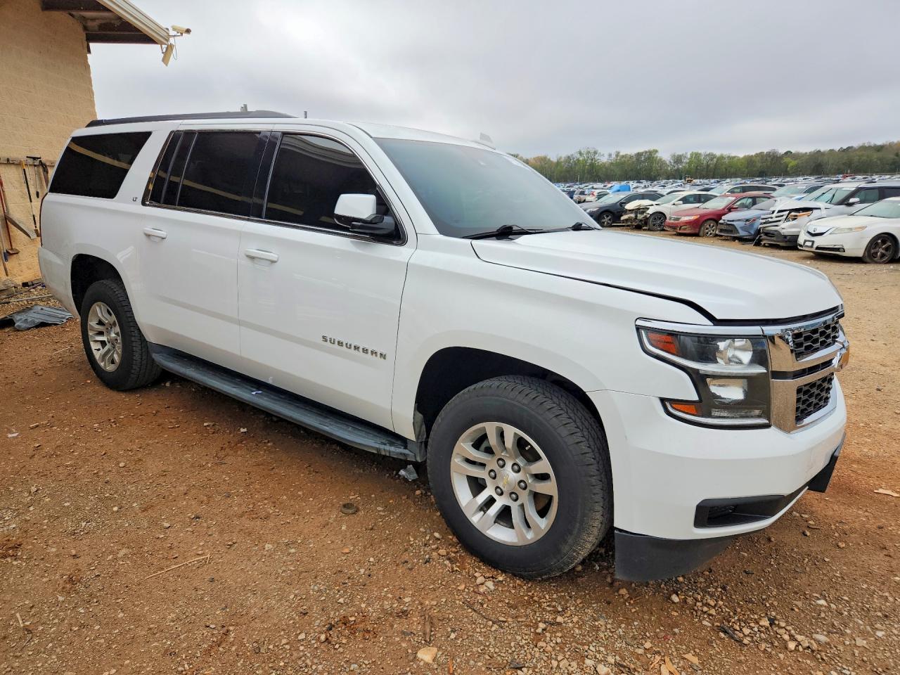 2017 Chevrolet Suburban C1500 lt