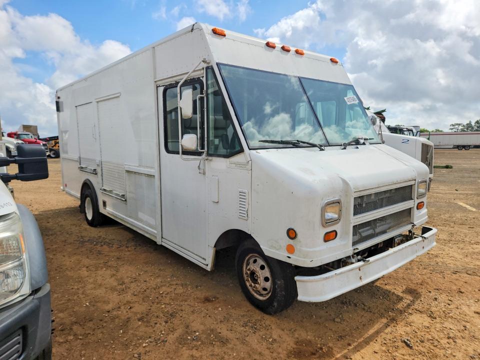 2003 Ford E450 Delivery Truck