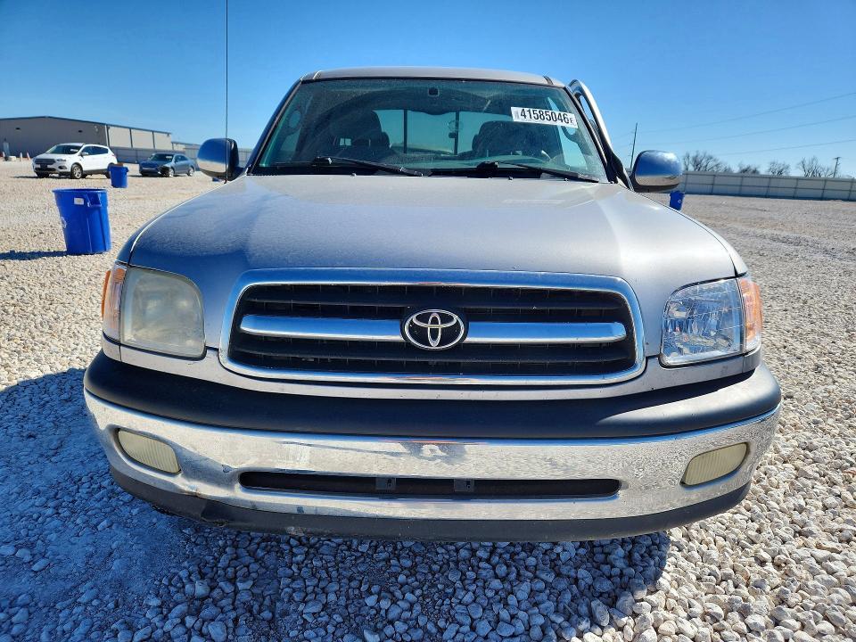 2002 Toyota Tundra SR5 V8