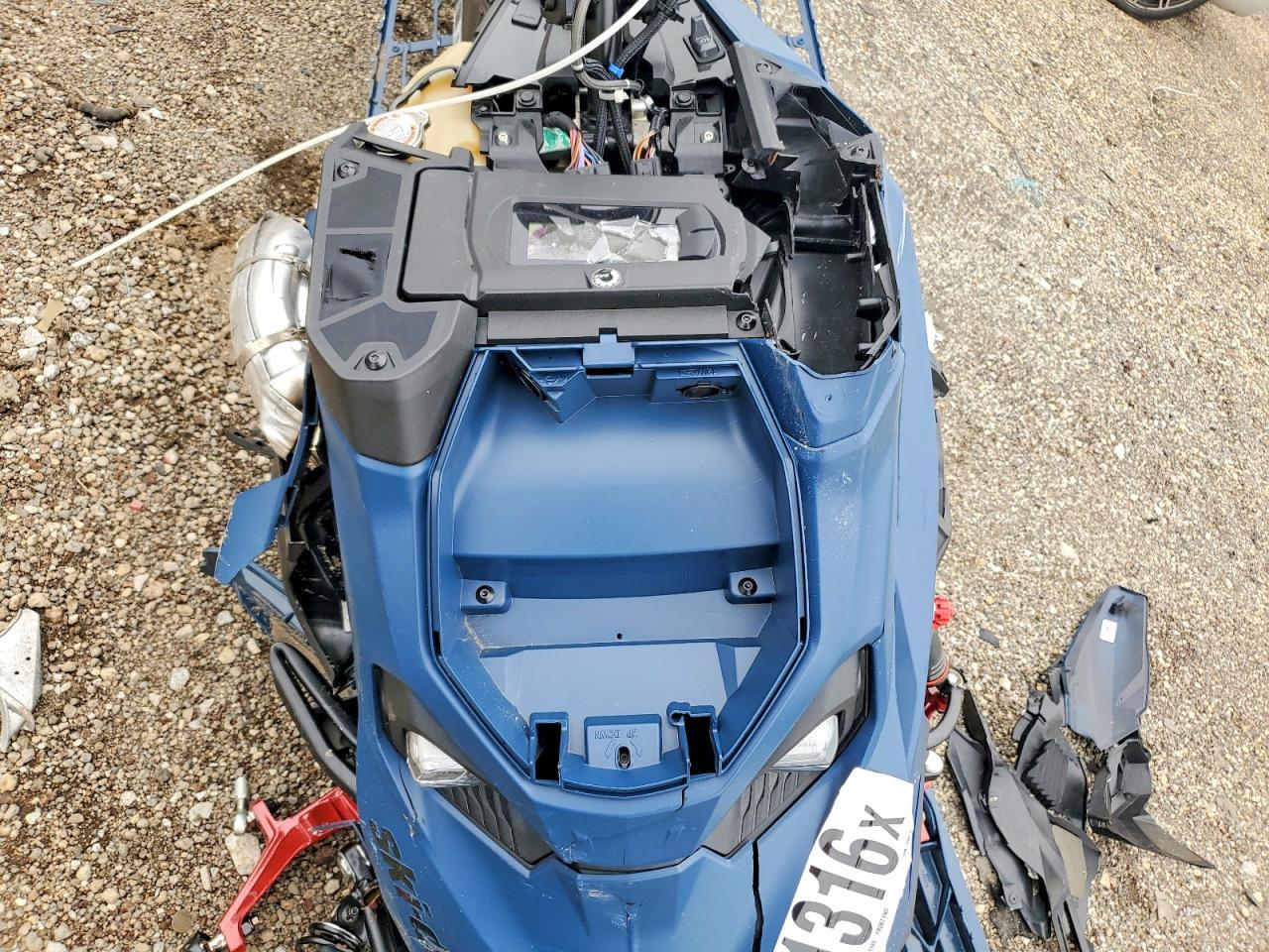 2025 Skidoo 2025 SKI-DOO Summit Expert 154 85